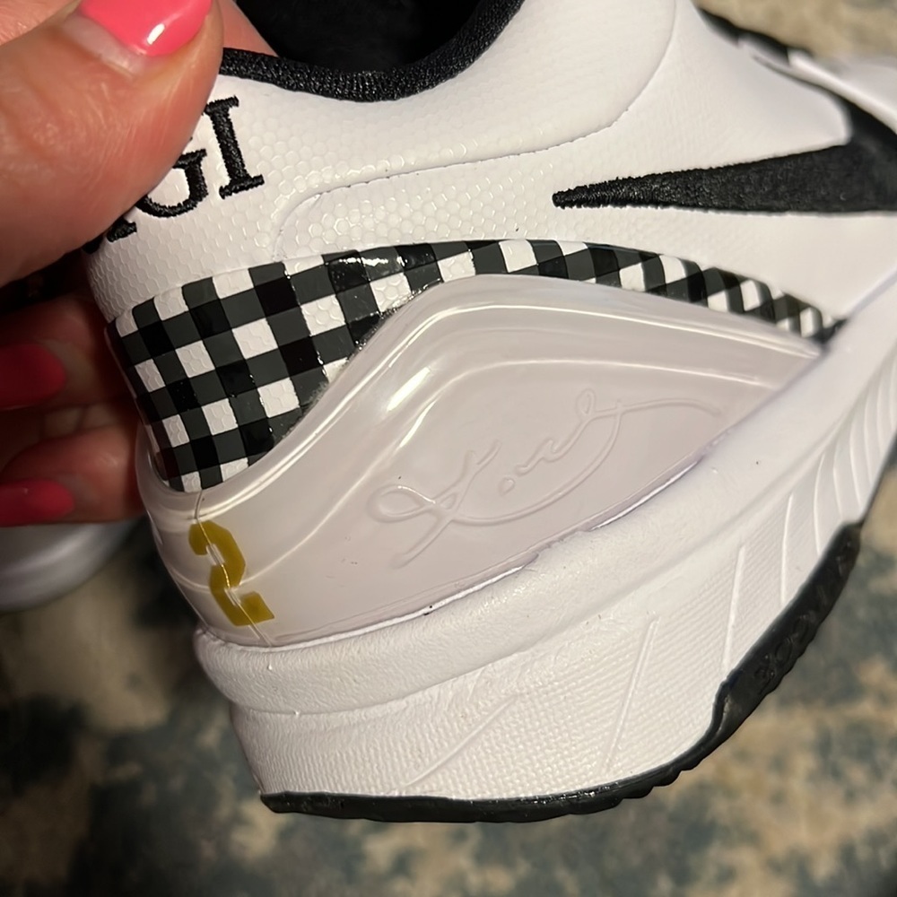 KOBE 4 Protro Mambacita size 9W - Picture 7 of 10